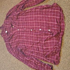 Old navy grided maroon flannel button down shirt